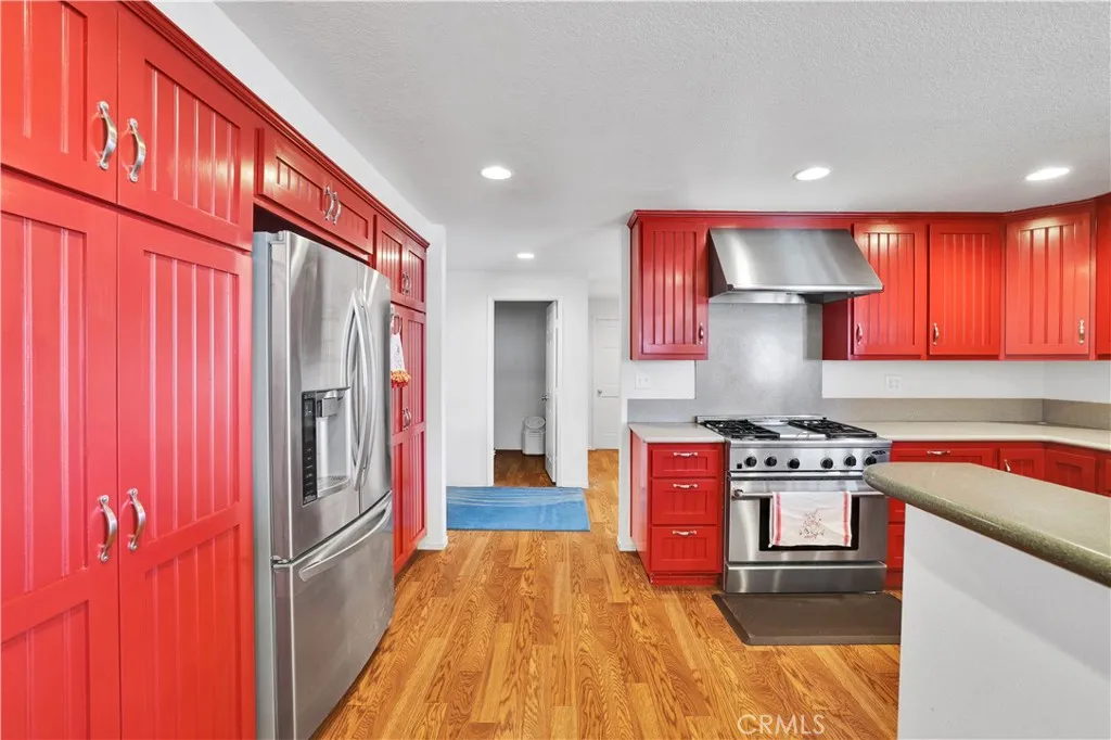 1403 N Shirlmar Avenue, San Dimas, California 91773 home-pic-25